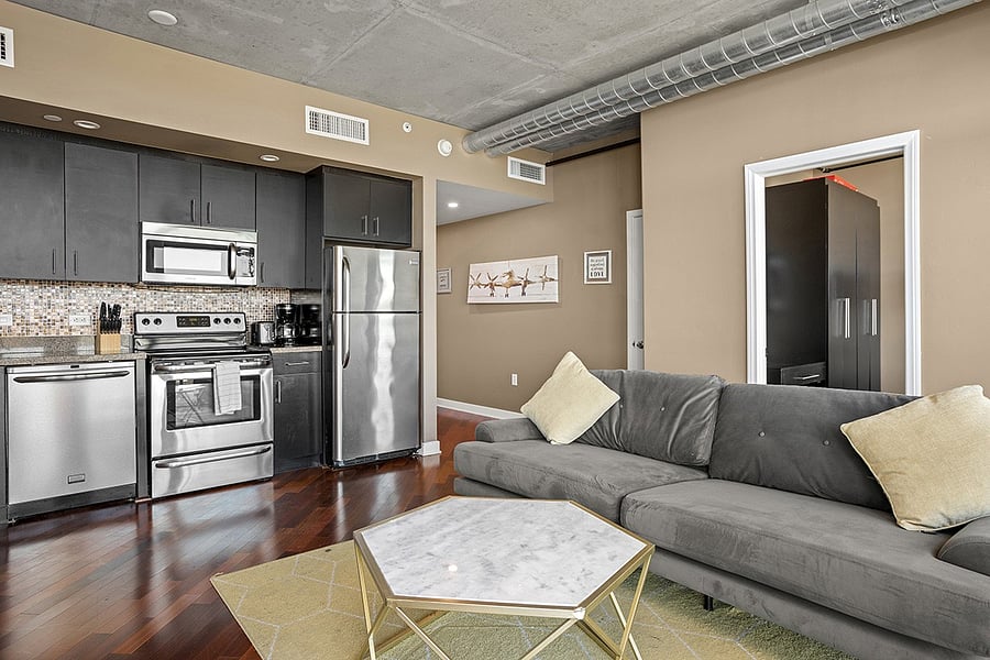 Furnished Finder property 820652_11 photo 5