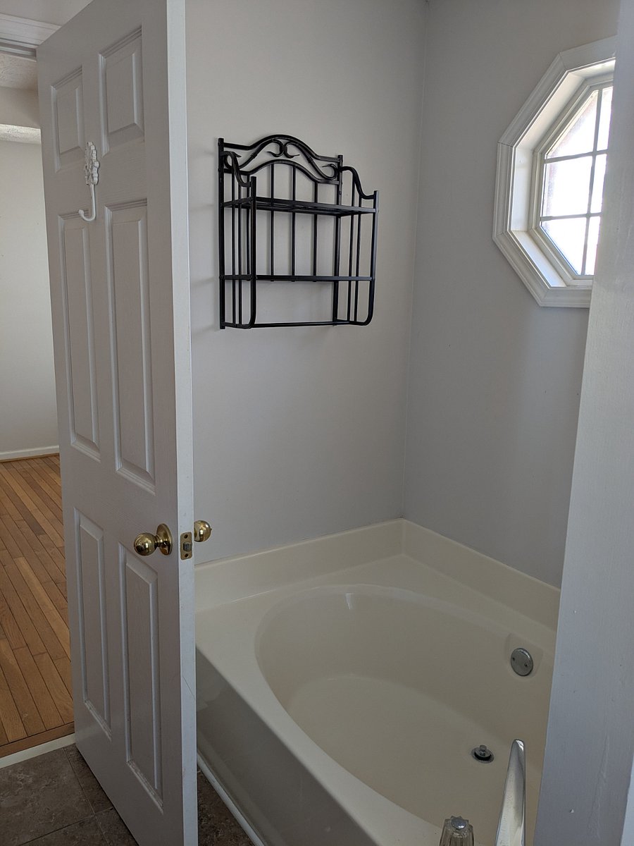 Furnished Finder property 820724_1 photo 11