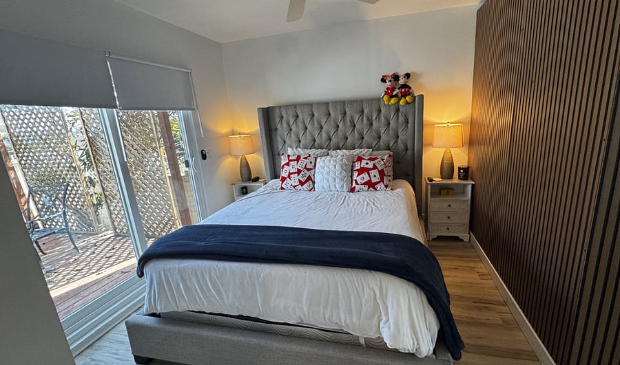 Queen Bed