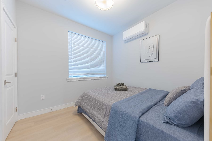 Furnished Finder property 820802_1 photo 15