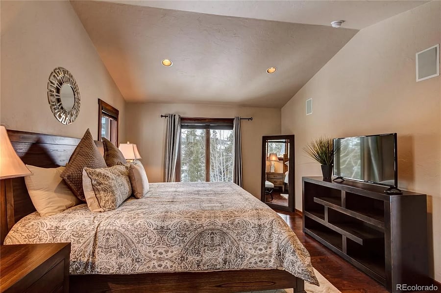 Furnished Finder property 820810_1 photo 3