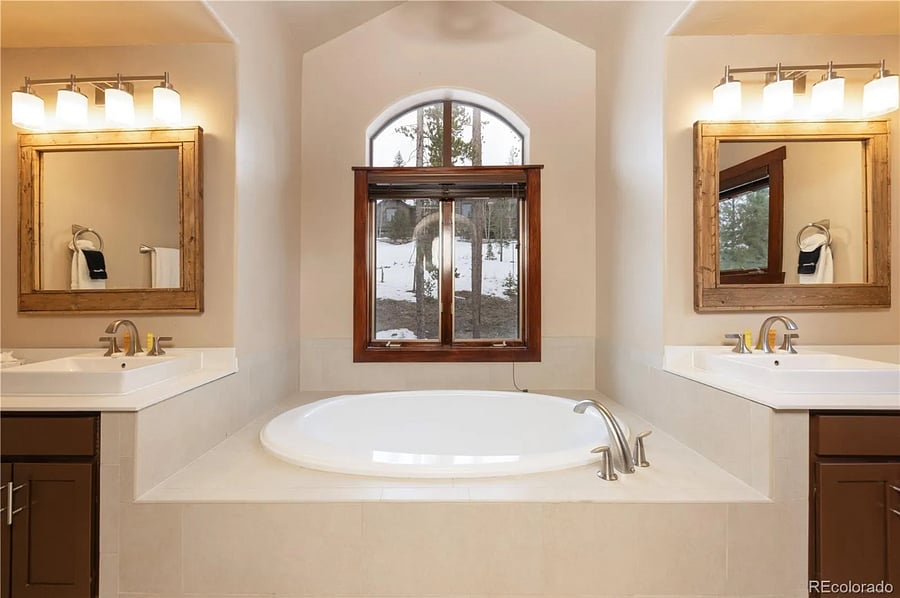 Furnished Finder property 820810_1 photo 5