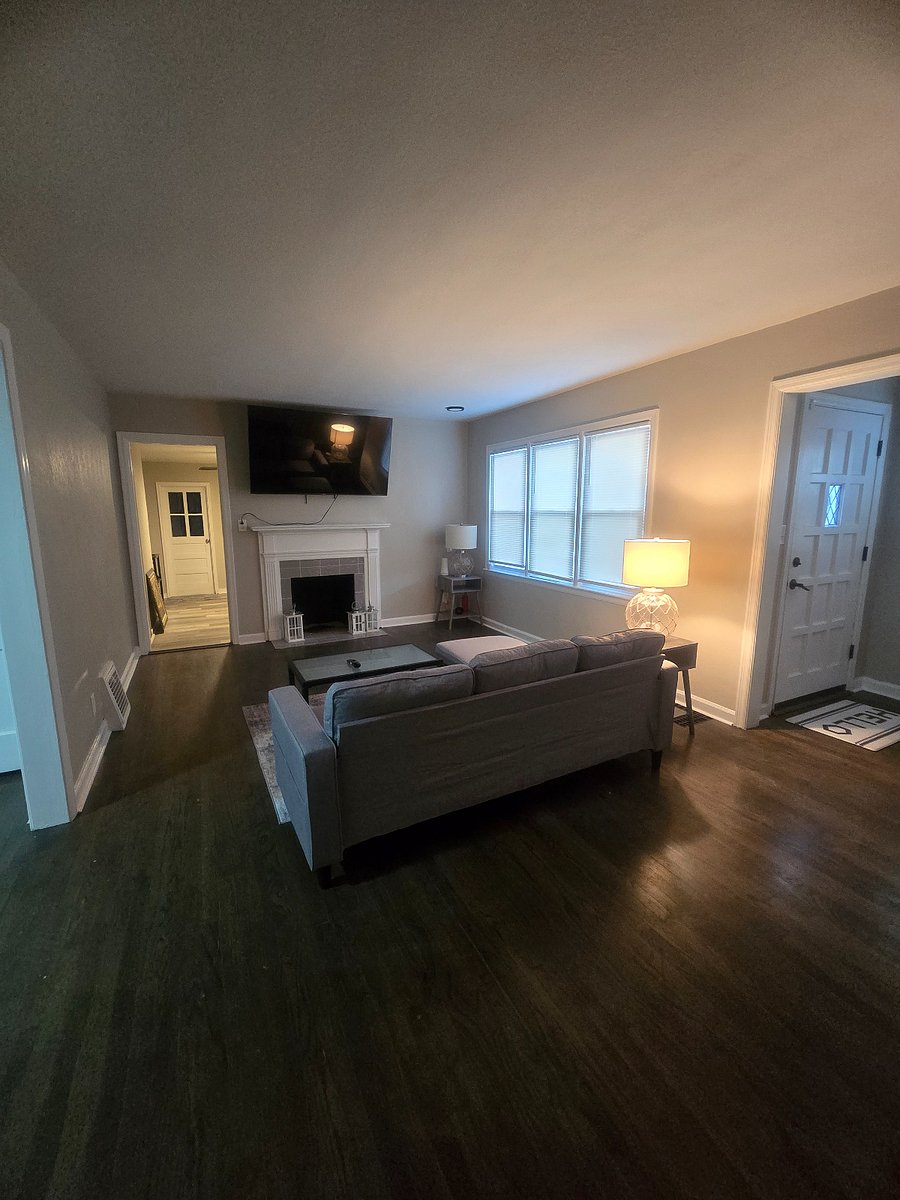 Furnished Finder property 820822_1 photo 3