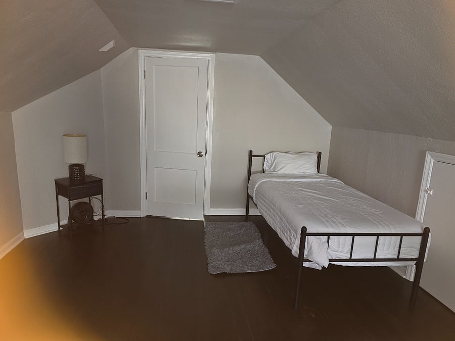 Furnished Finder property 820822_1 photo 25