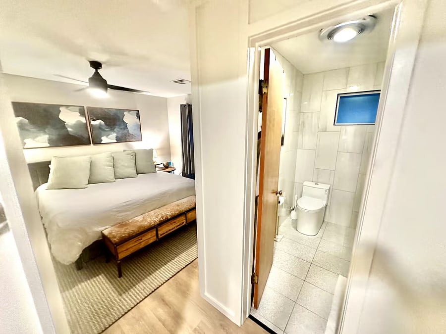 Main bedroom/bathroom