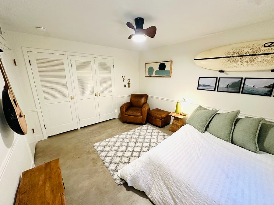 Bedroom #2: Double Bed
