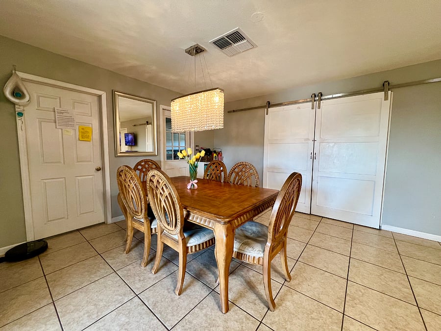 Furnished Finder property 820853_1 photo 24