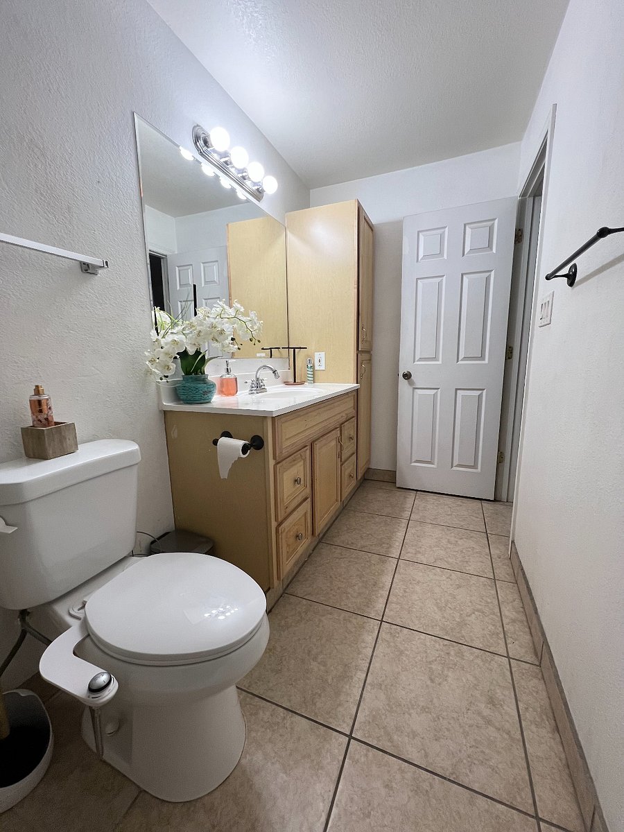 Furnished Finder property 820853_1 photo 11