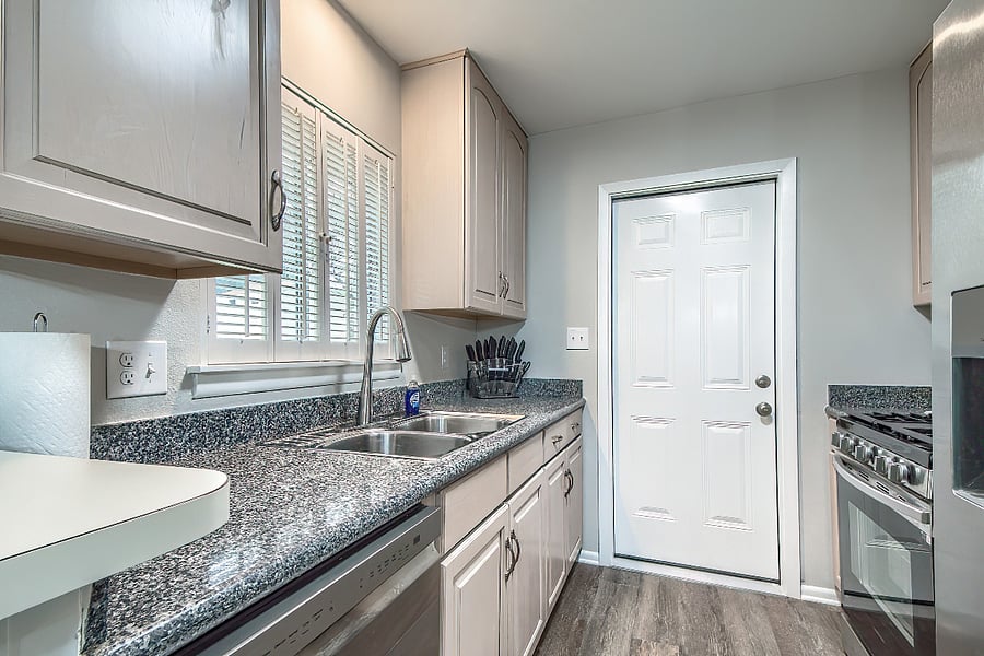 Furnished Finder property 820872_1 photo 7