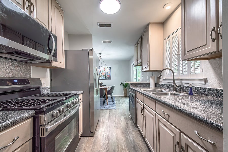 Furnished Finder property 820872_1 photo 8