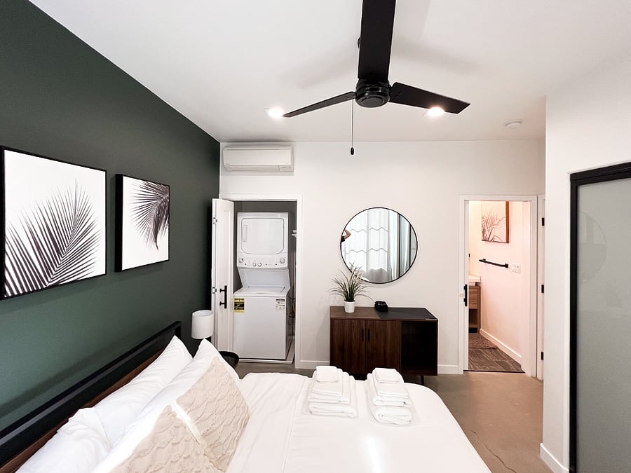 Furnished Finder property 820877_1 photo 11