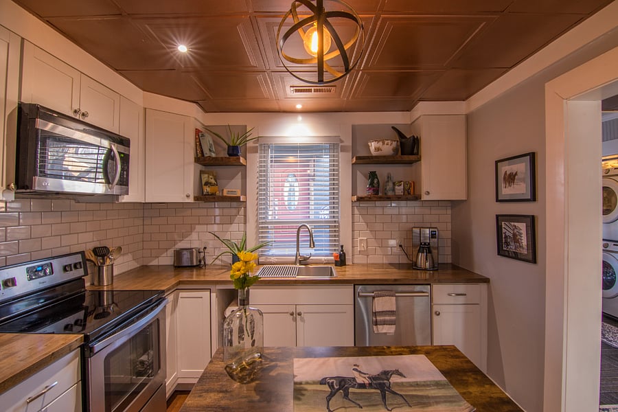 Furnished Finder property 820902_1 photo 11
