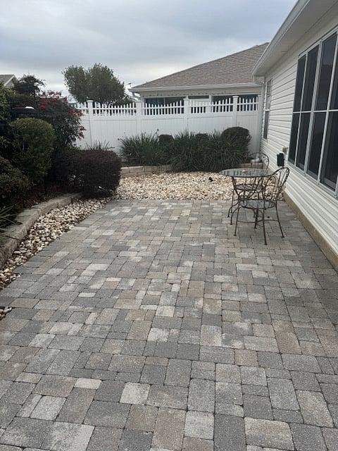 Large enclosed exterior patio