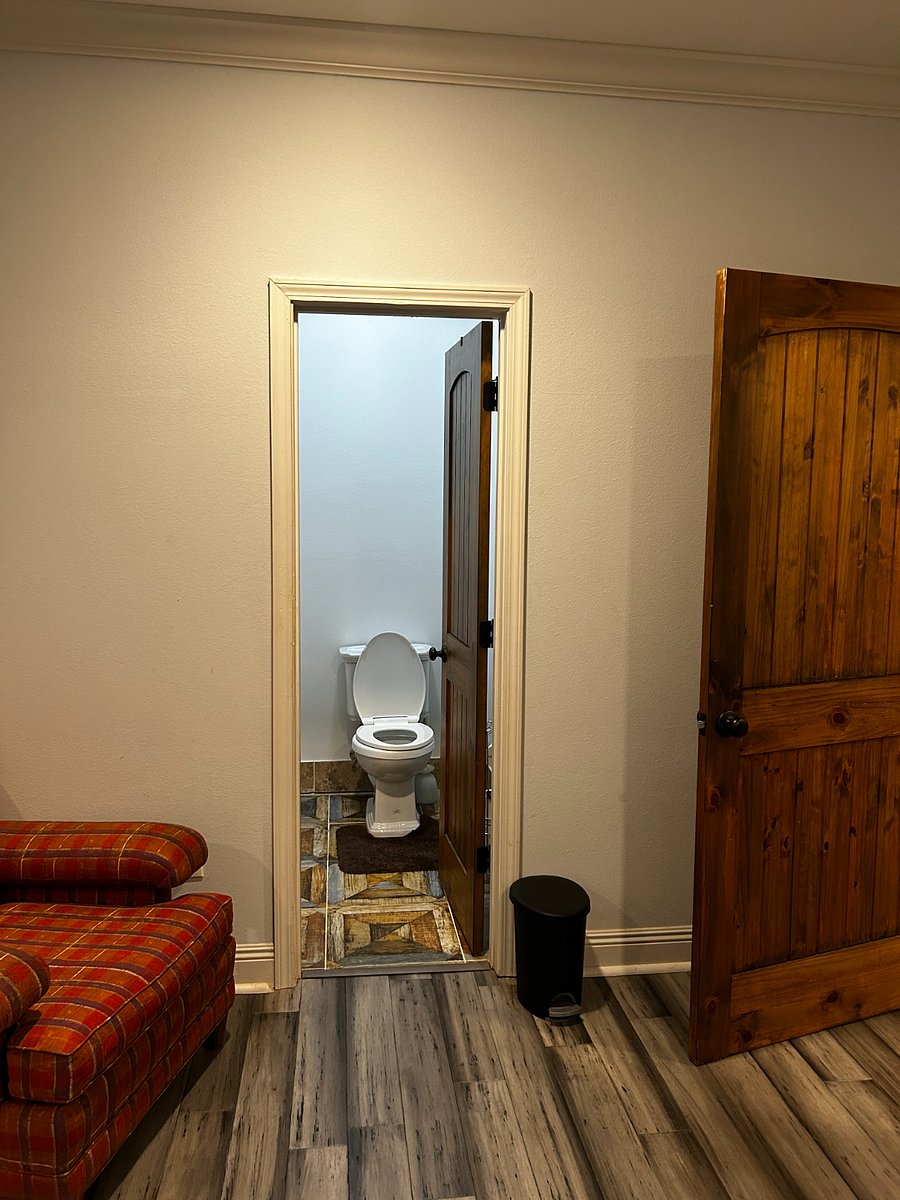 Furnished Finder property 820935_1 photo 17