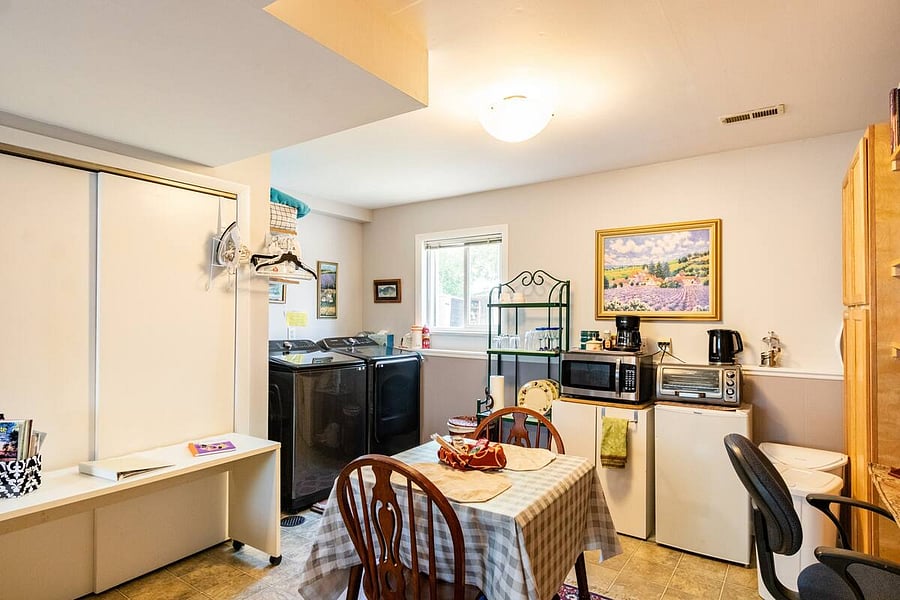 Furnished Finder property 820952_1 photo 12