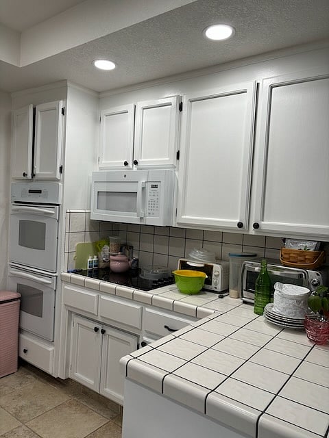 Furnished Finder property 820953_2 photo 9