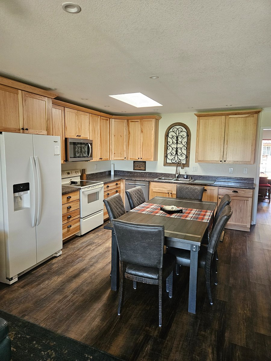 Furnished Finder property 820957_1 photo 4