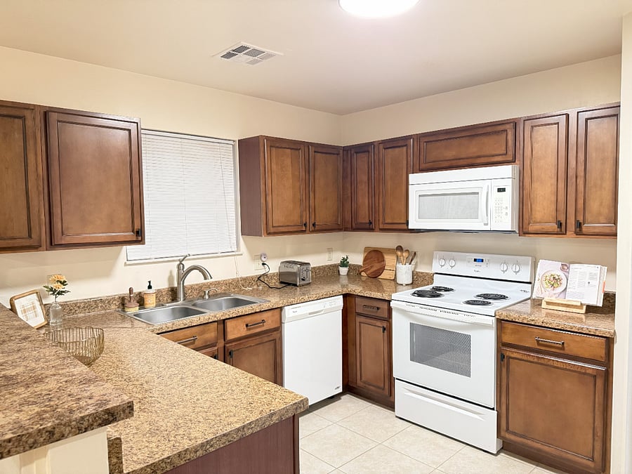 Furnished Finder property 821007_1 photo 12