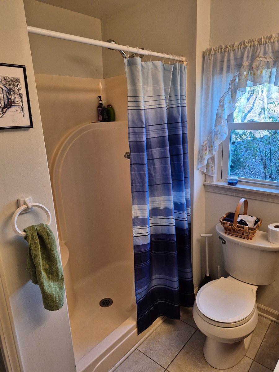 Furnished Finder property 821052_1 photo 10