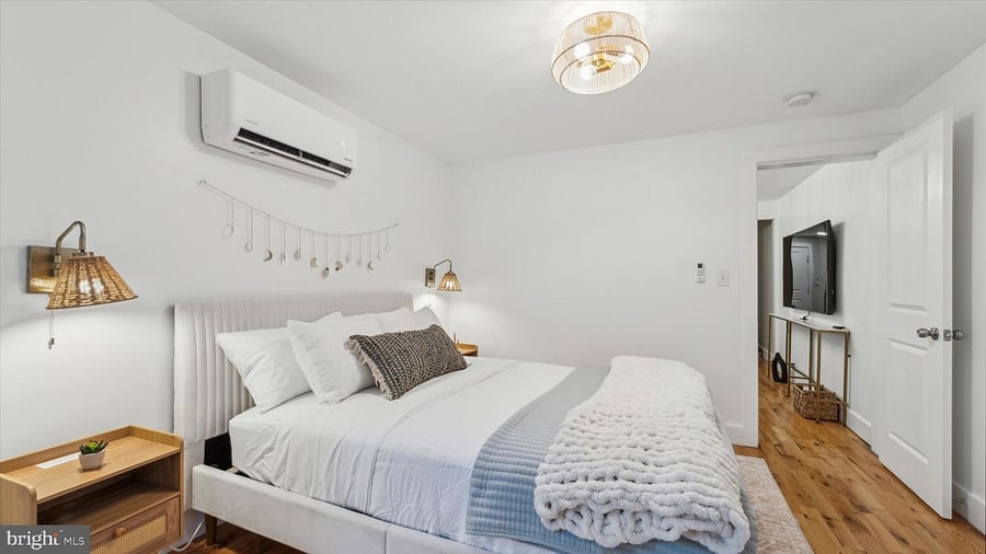 Furnished Finder property 821053_1 photo 15