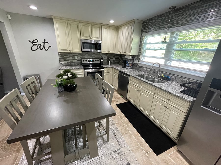 Furnished Finder property 821066_1 photo 18
