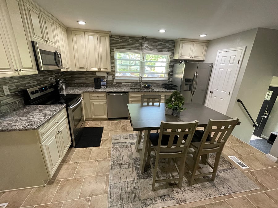 Furnished Finder property 821066_1 photo 17