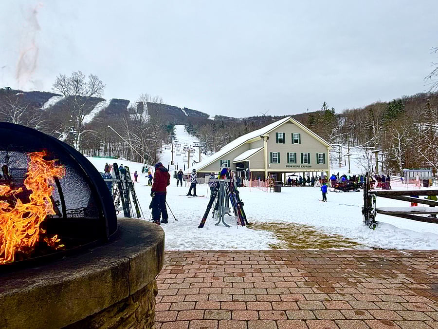 Winter at Jiminy Peak: Slopes, Skiers & Fireside Warmth.
Ski-in/ski-out convenience meets cozy aprs-ski vibes. Captured just a short walk from your unit in the Country Inn.