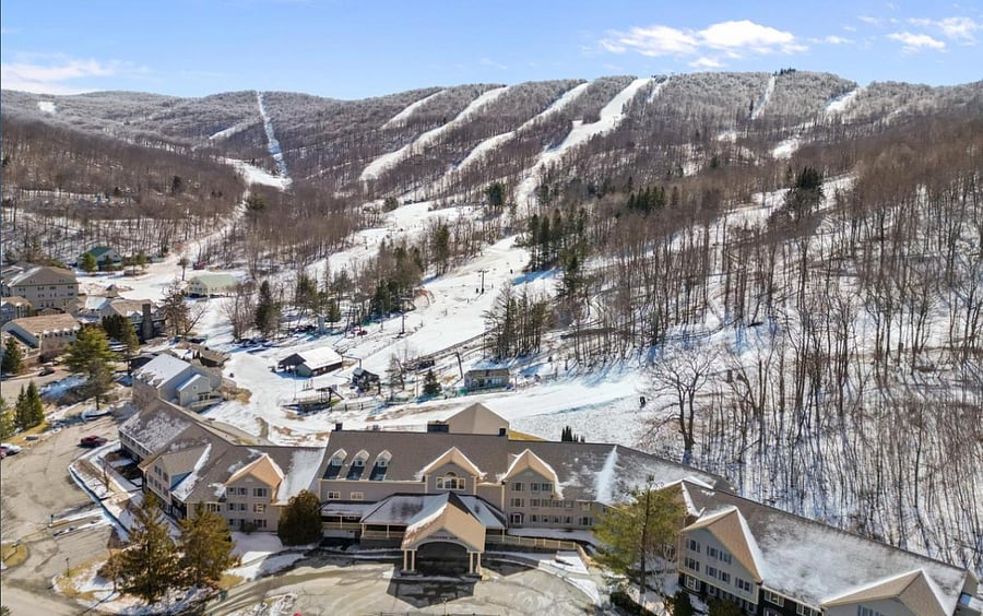 Just steps from the slopes, our building sits at the base of Jiminy Peaks 45 ski trails. Ski-in/ski-out convenience all winter long.