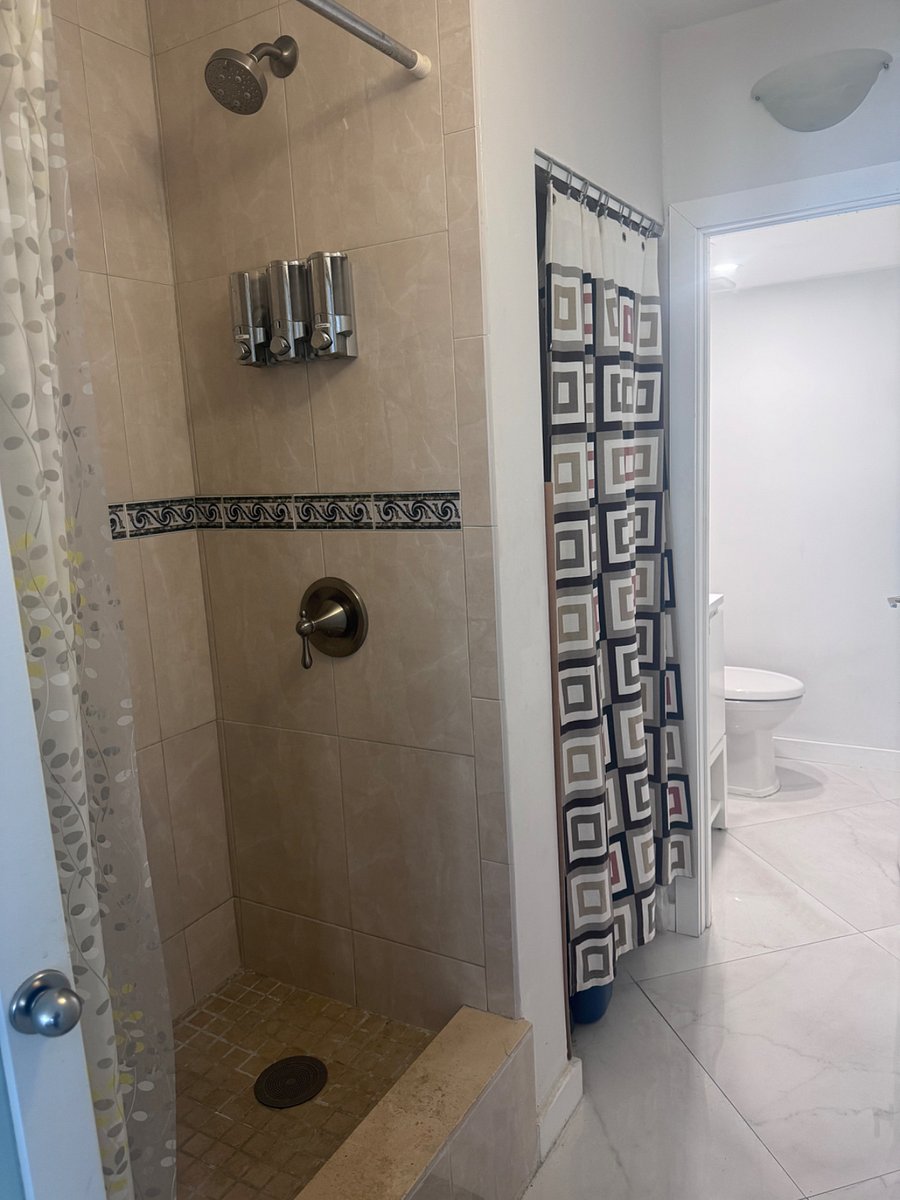 Furnished Finder property 821126_1 photo 16