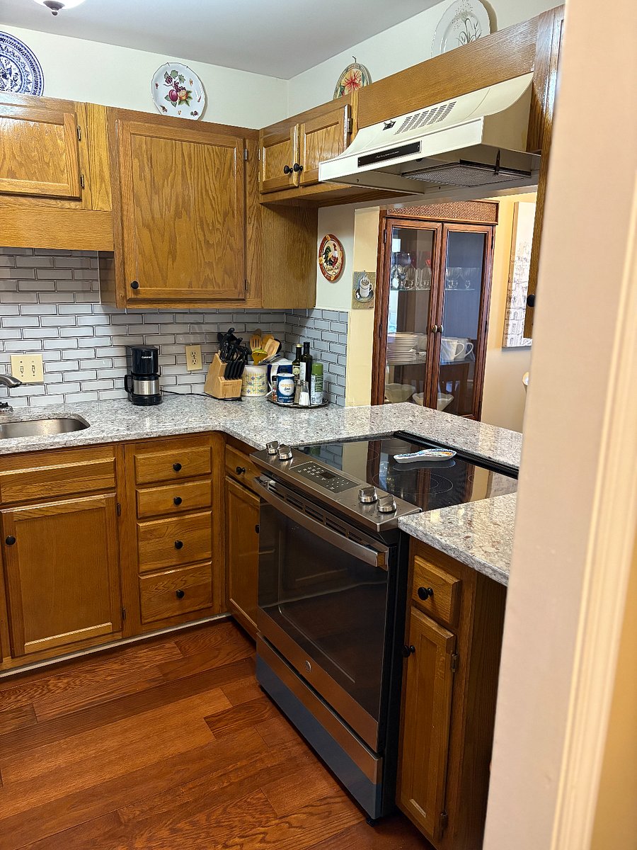 Furnished Finder property 821154_1 photo 7