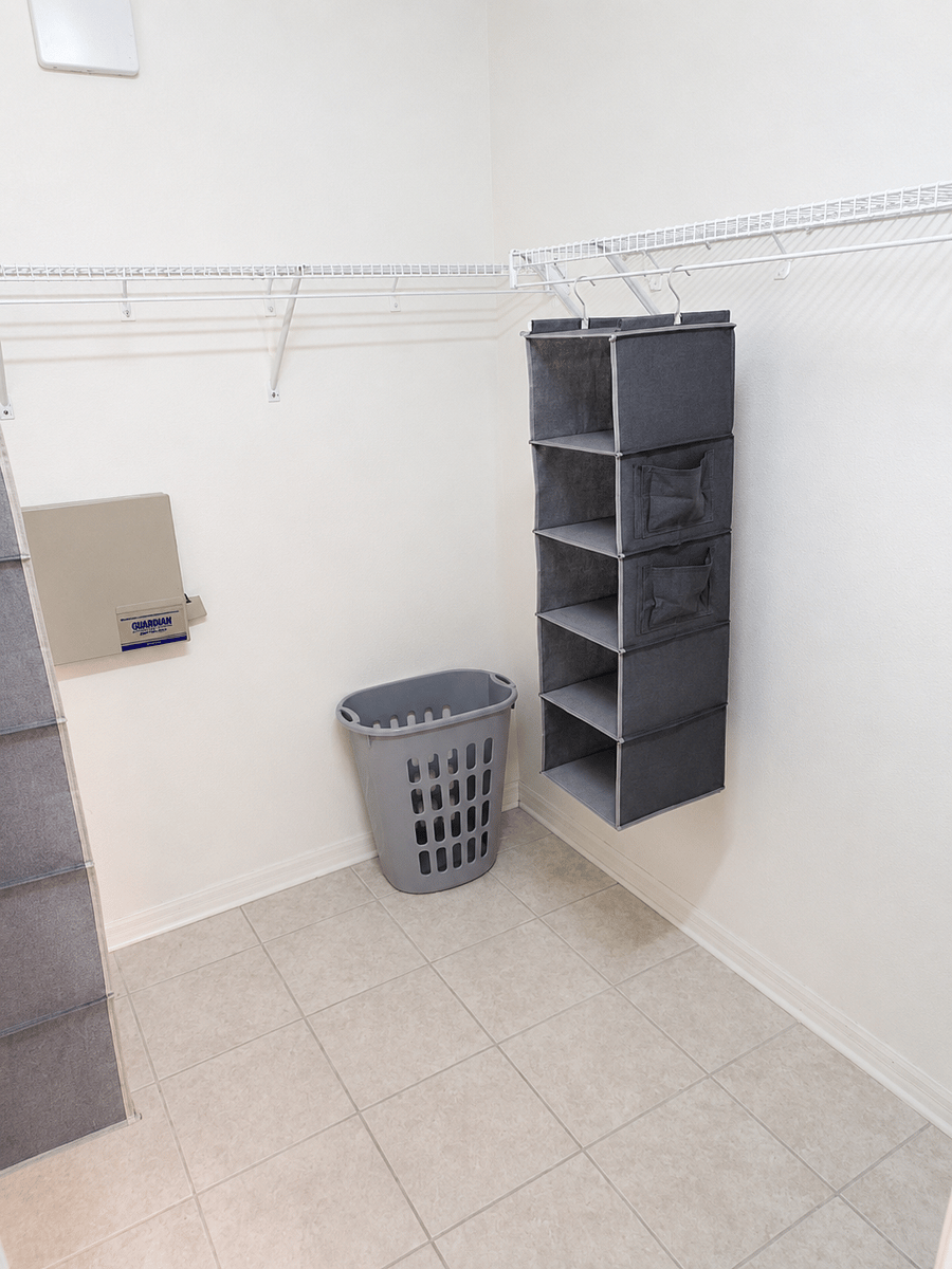 Walk in closet