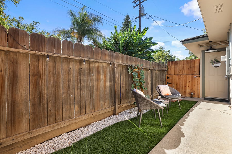 Furnished Finder property 821161_1 photo 18