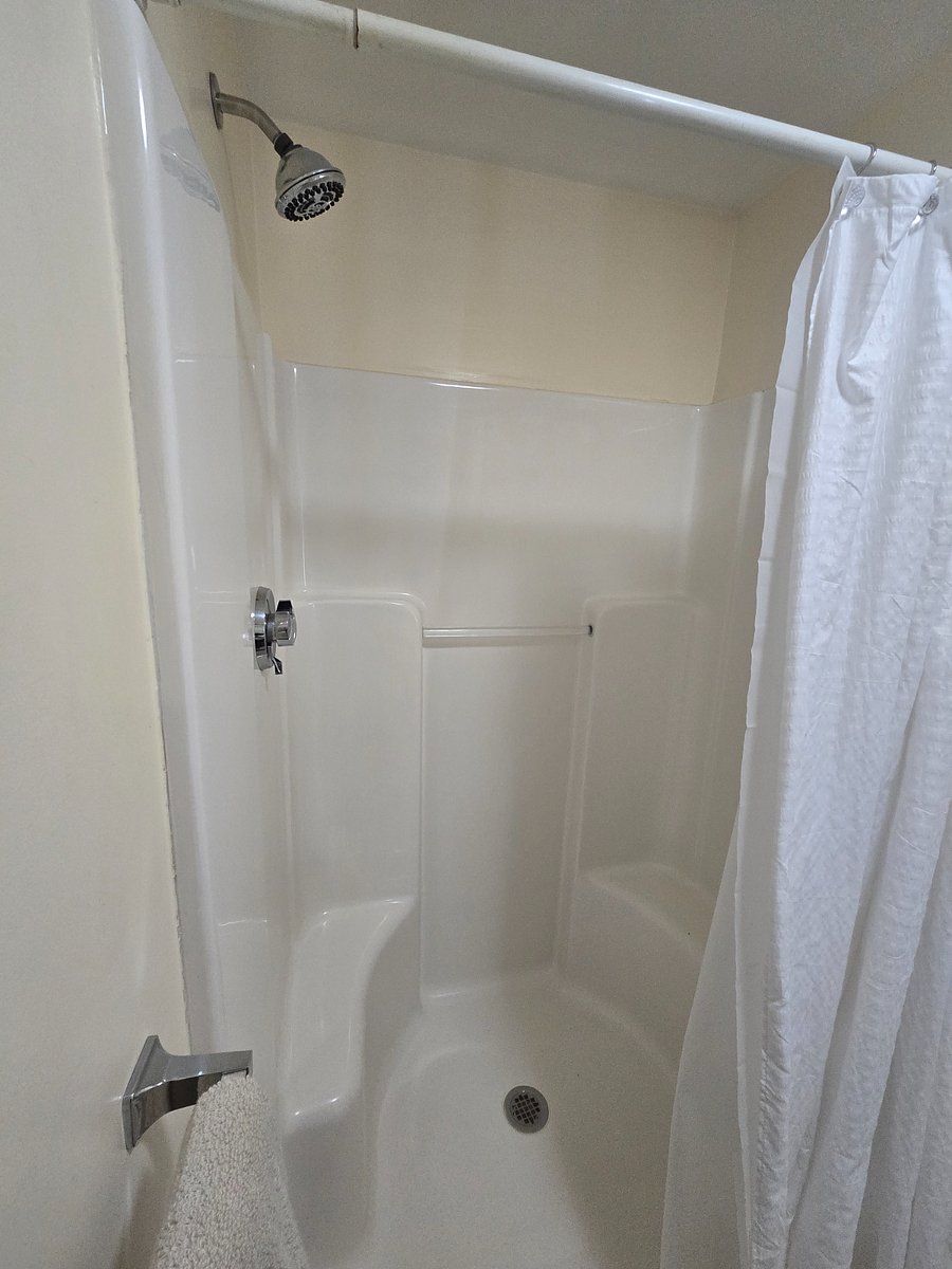 Furnished Finder property 821165_1 photo 6