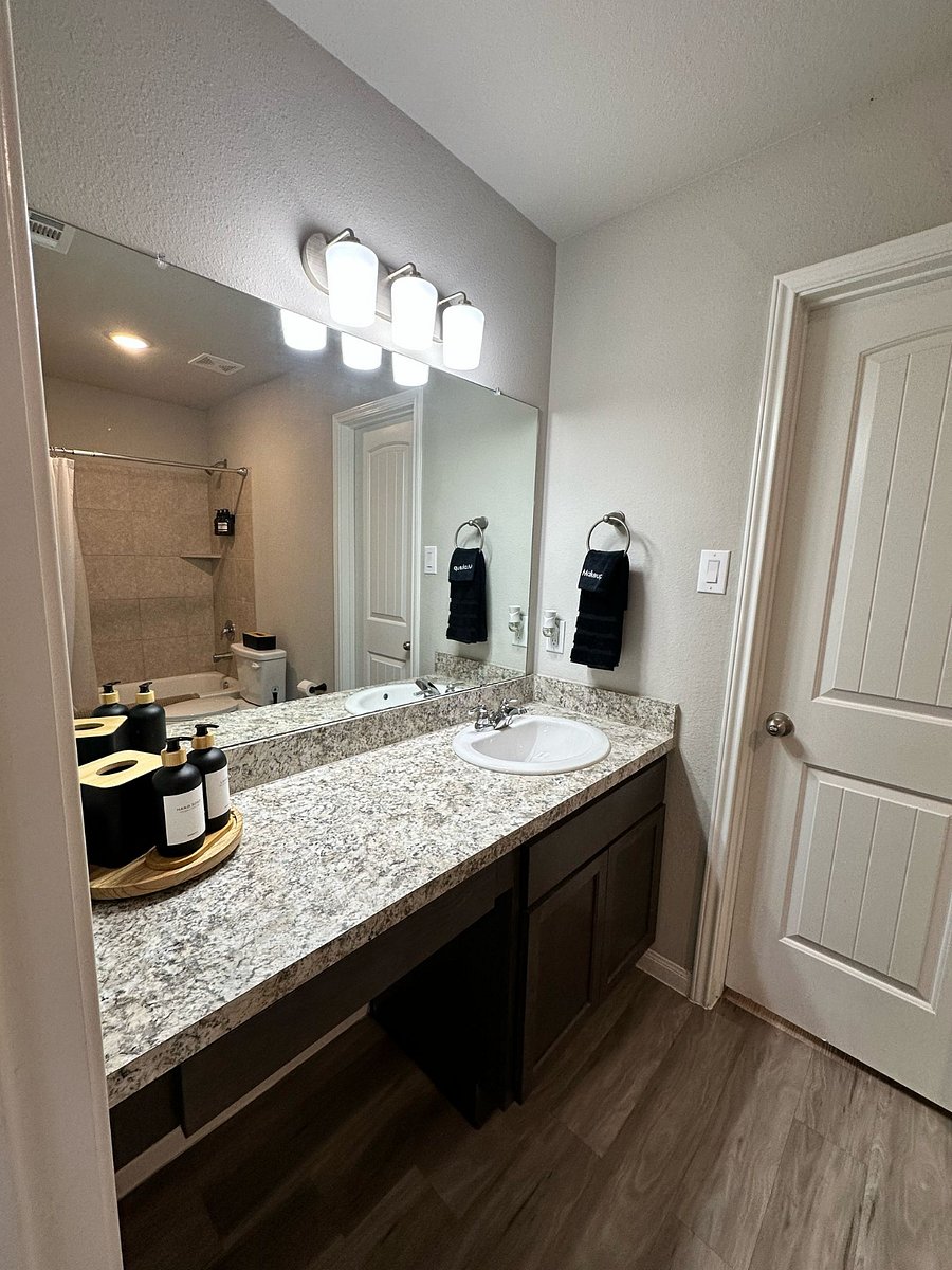 Furnished Finder property 821171_1 photo 9