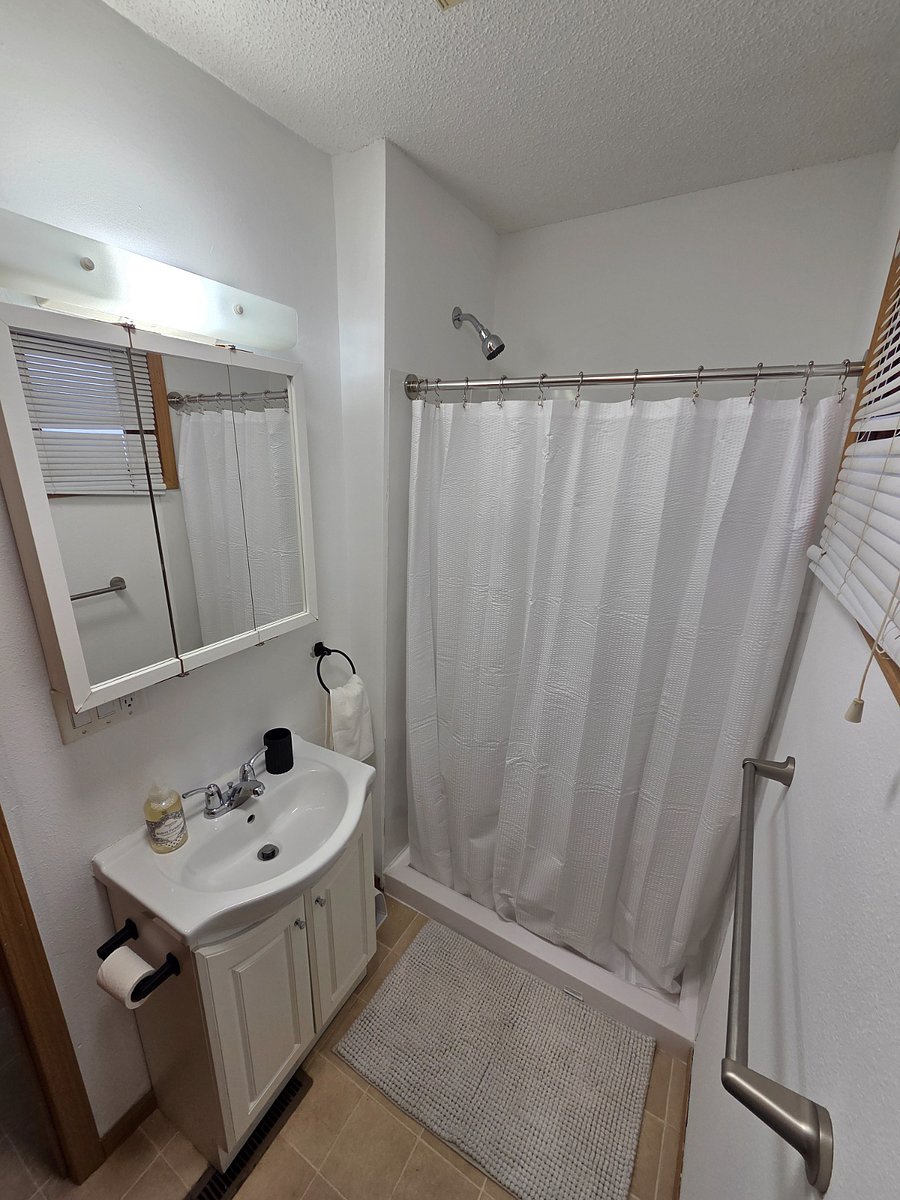 Furnished Finder property 821234_1 photo 6