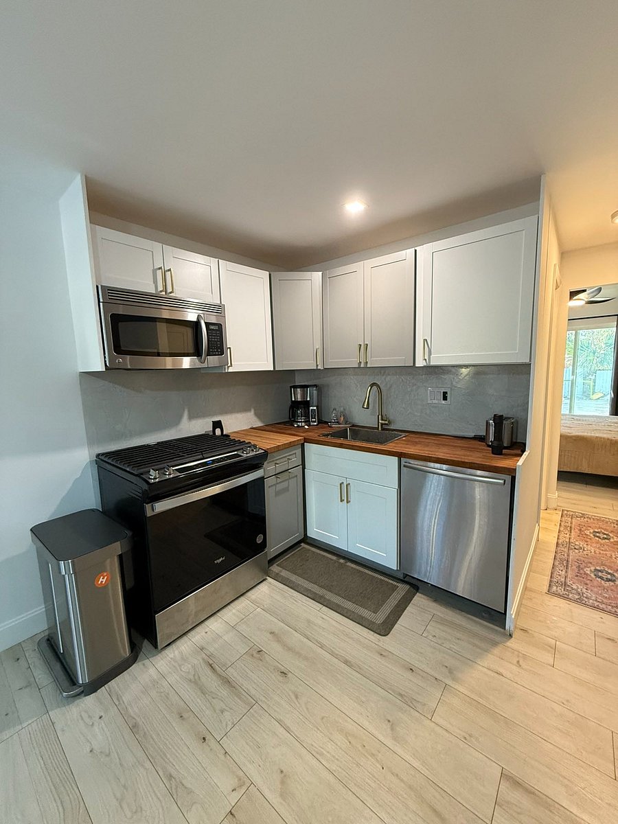Furnished Finder property 821257_1 photo 4
