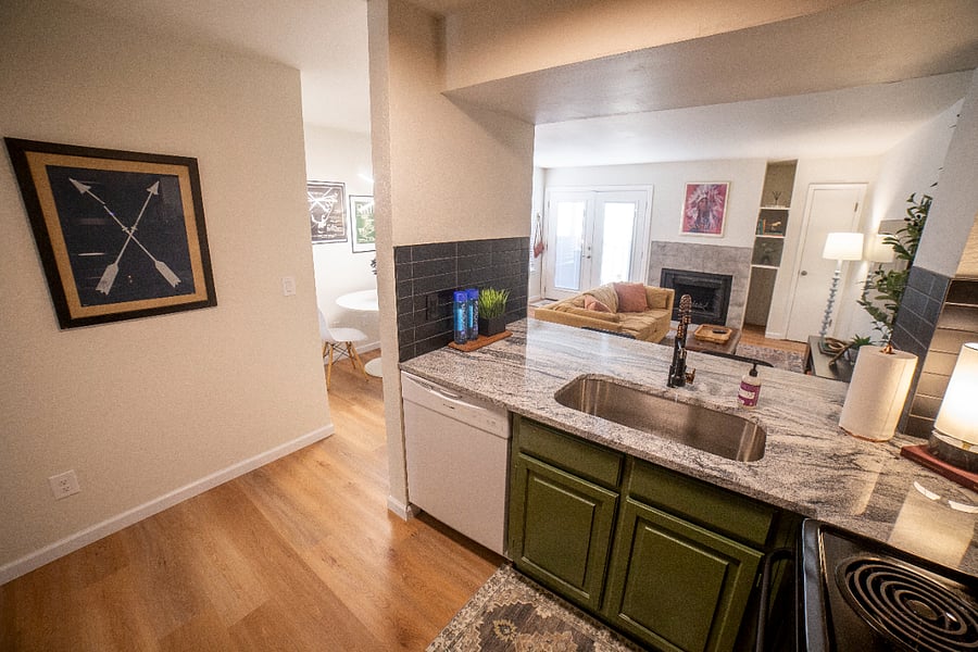 Furnished Finder property 821295_1 photo 4