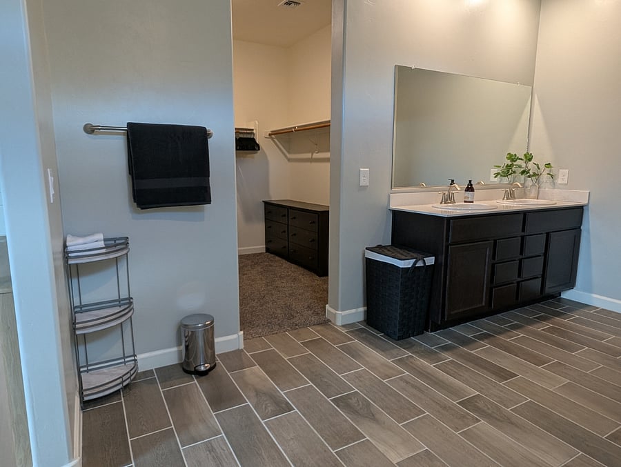 Furnished Finder property 821306_1 photo 9