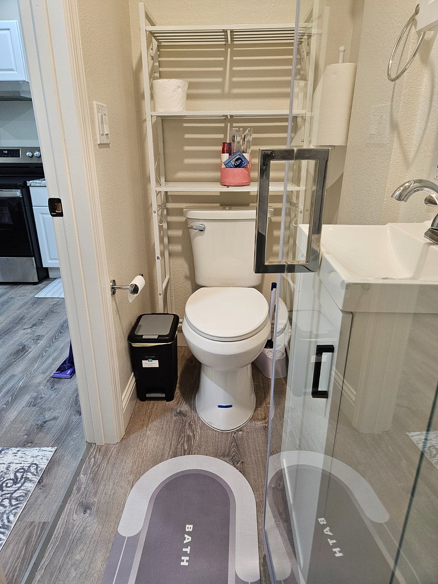 Furnished Finder property 821353_1 photo 9
