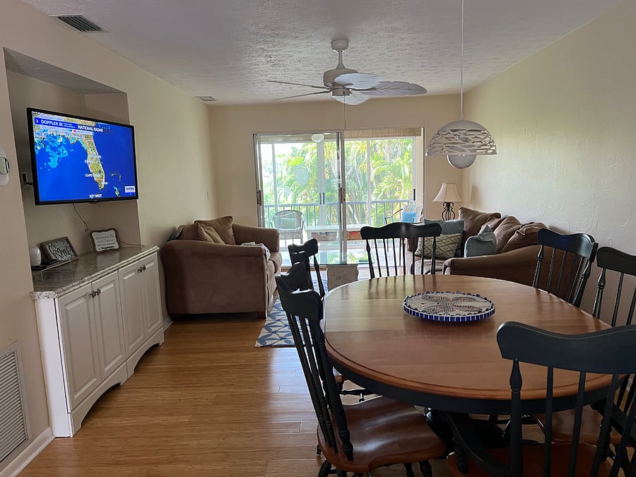 Furnished Finder property 821370_1 photo 3