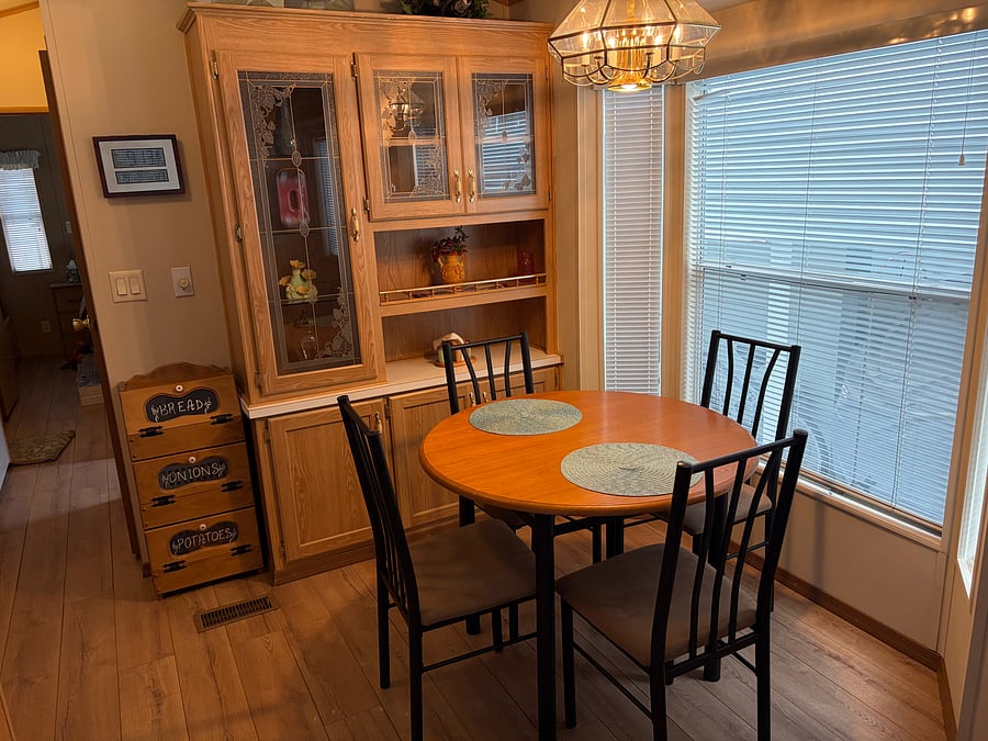 Furnished Finder property 821403_1 photo 8
