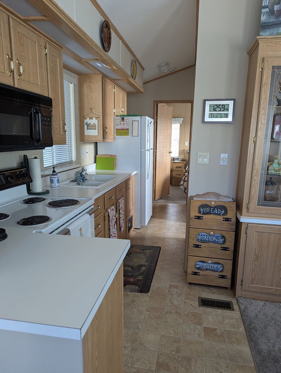 Furnished Finder property 821403_1 photo 3