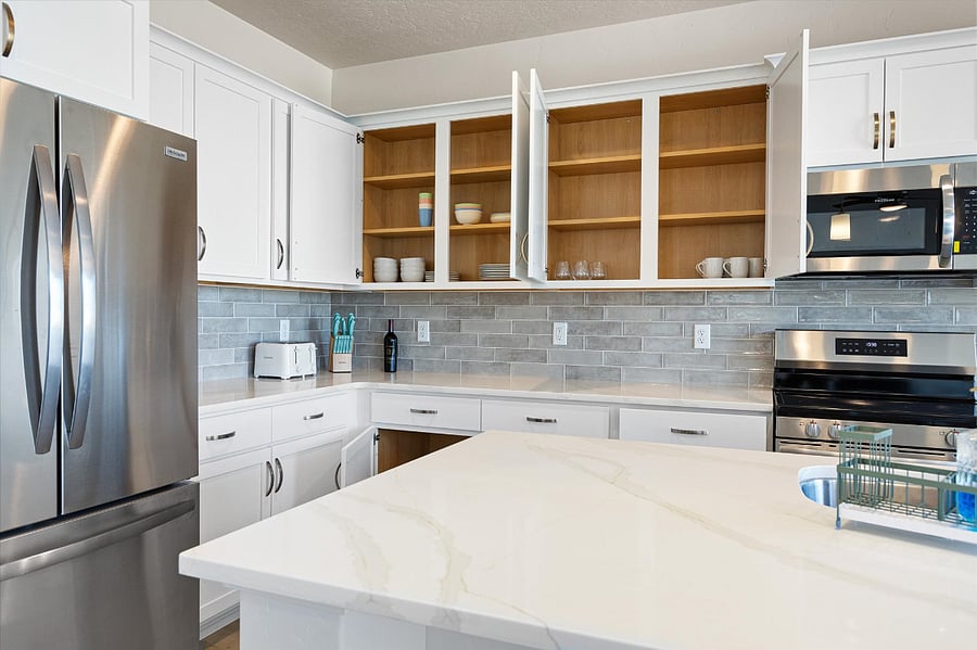 Everything you need to cook and dine.