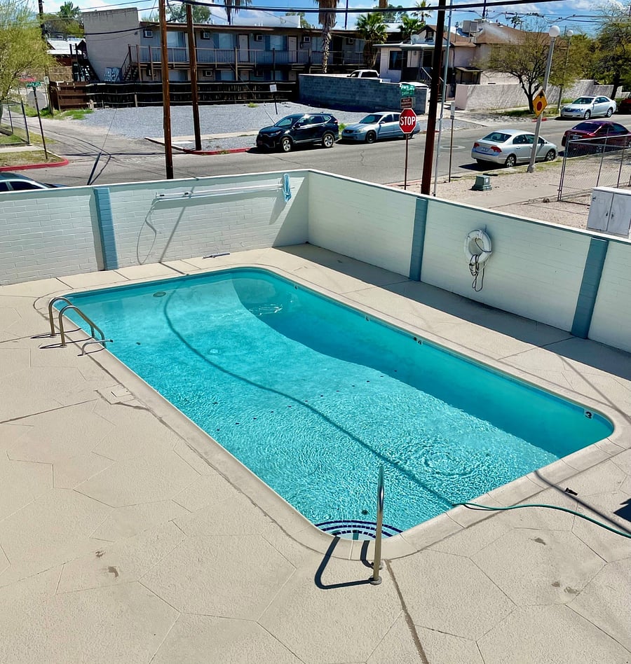 Pool. Cleaned twice per week.