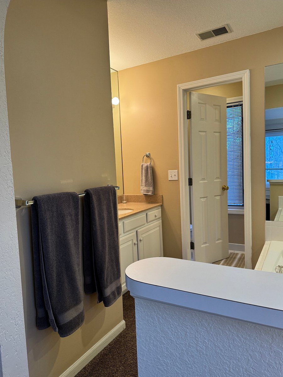 Furnished Finder property 821441_1 photo 3