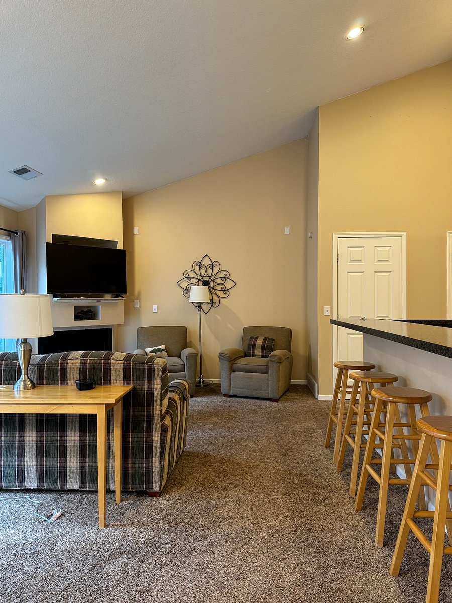Furnished Finder property 821441_1 photo 2