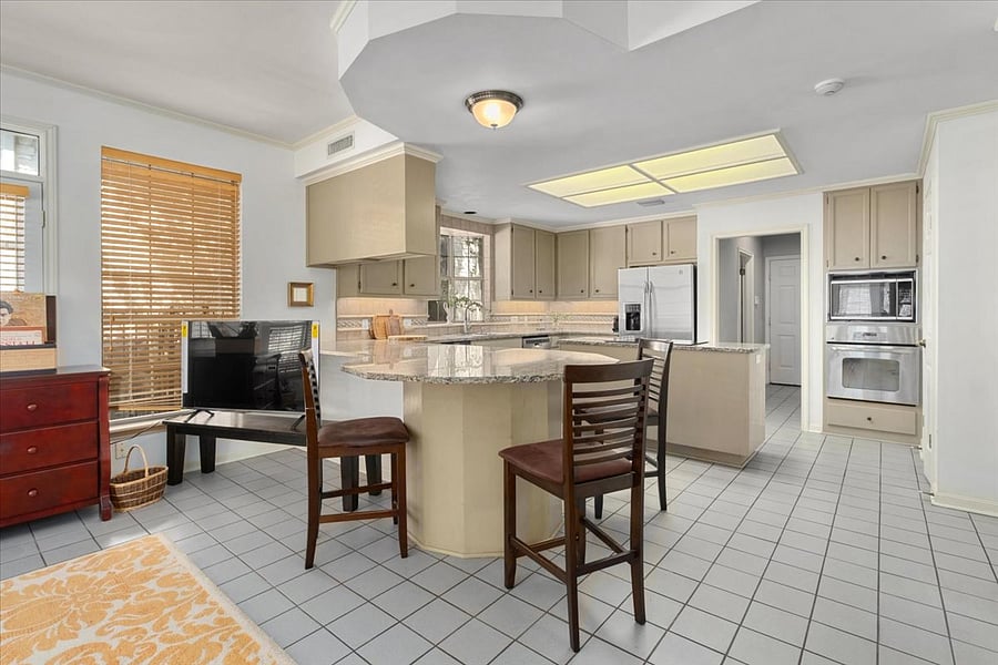 Furnished Finder property 821448_1 photo 4