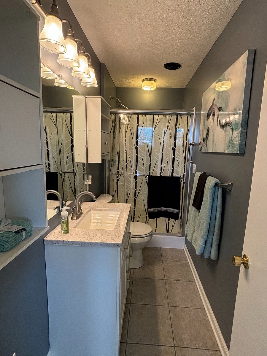 Furnished Finder property 821461_1 photo 9