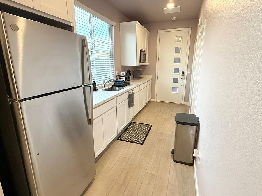 Furnished Finder property 821496_1 photo 3