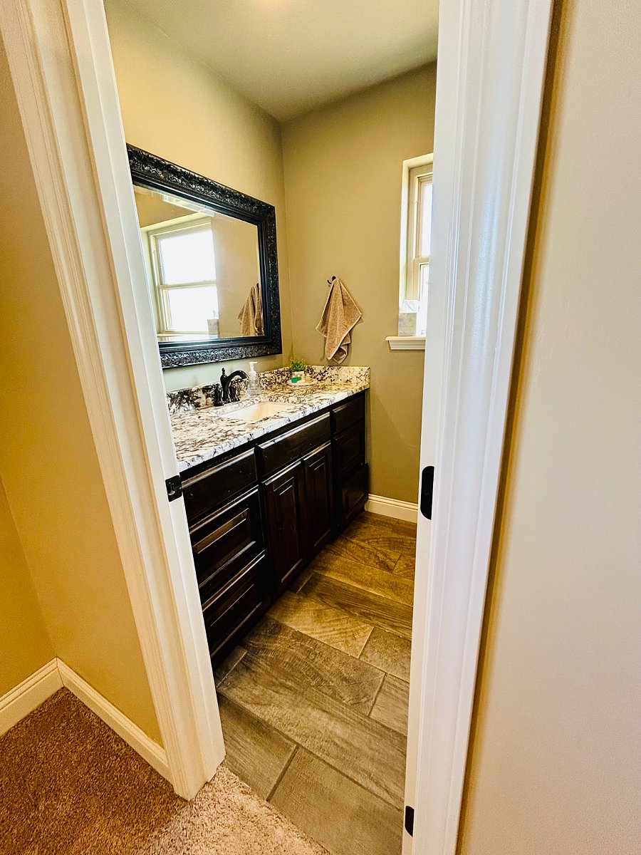 Furnished Finder property 821500_1 photo 11